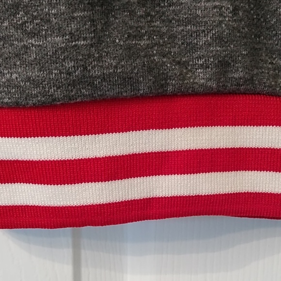 Forever 21 sweatshirt - Picture 2 of 4